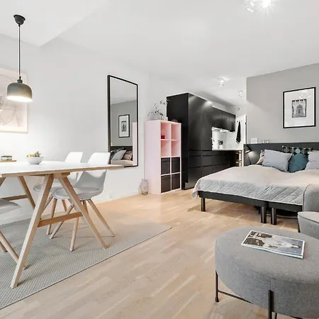 Awesome In Apartamento